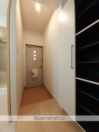 シュピナート[1K/32.94m2]の玄関