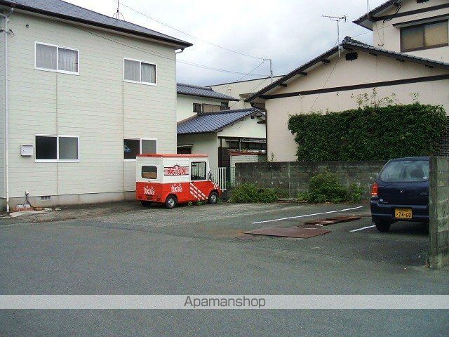 大塚コーポの外観写真