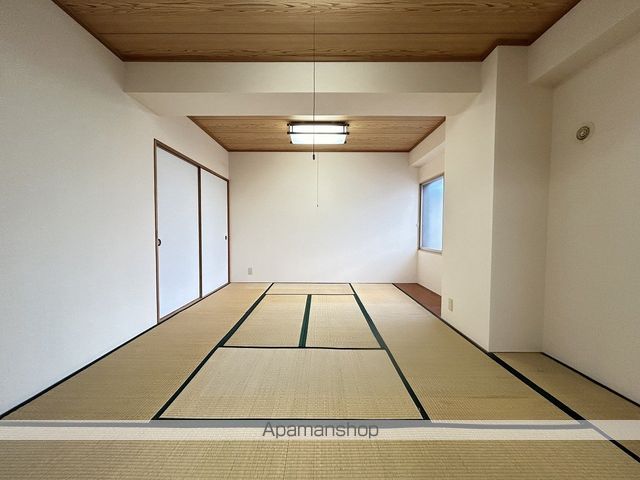 ヴィラ海岸町の内装写真