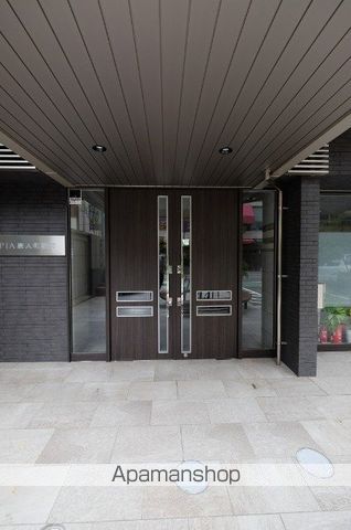 ネストピア唐人町駅前の玄関写真