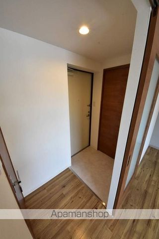 ELLE CUBE学園前の内装写真