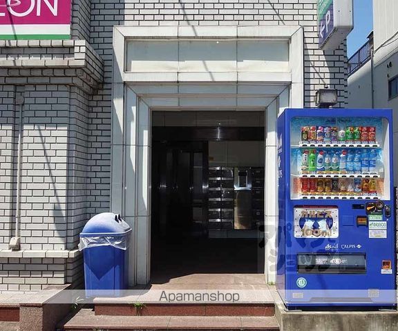 中川第6コーポの玄関写真
