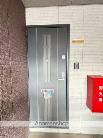グランディール装束の玄関写真