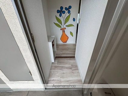 神崎ビル[2DK/37.46m2]の玄関