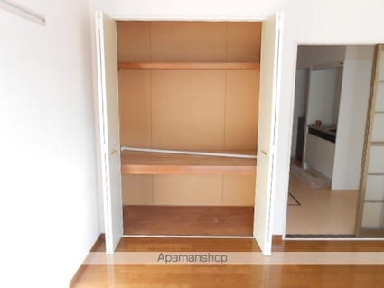 オーク・ヒルズ[1K/26.93m2]の収納