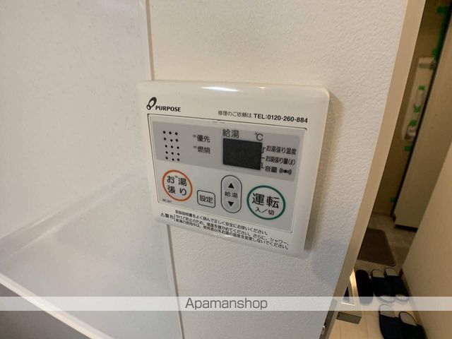 ライブガーデン江坂VIIIの内装写真