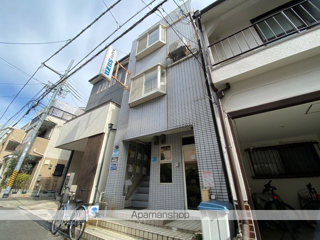 マンションスズの外観写真