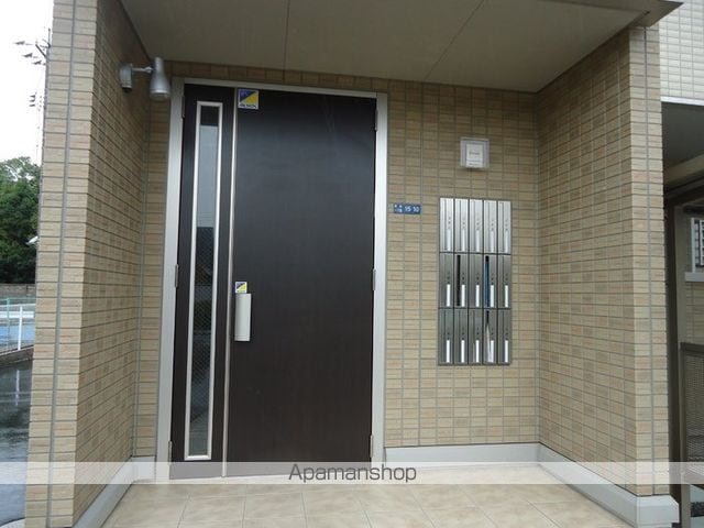 D-roomKの玄関写真