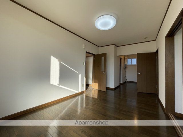ウエストフィールドの内装写真