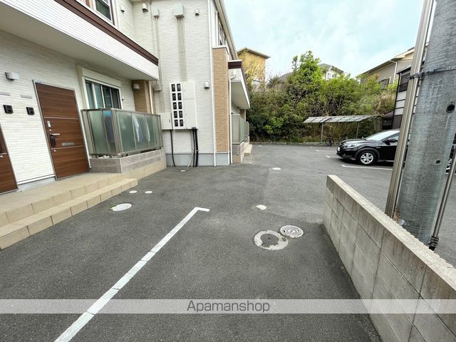 セラフィーメゾン東香里園の内装写真