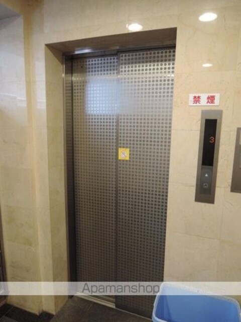 日神パレステージ南池袋[1R/17.32m2]の共用部2