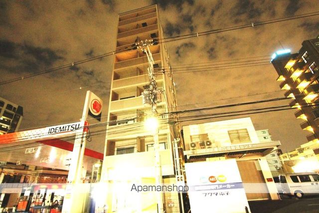 アヴァンセクール江坂の外観写真