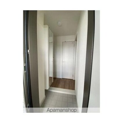 メゾンＫ[1LDK/40.36m2]の玄関