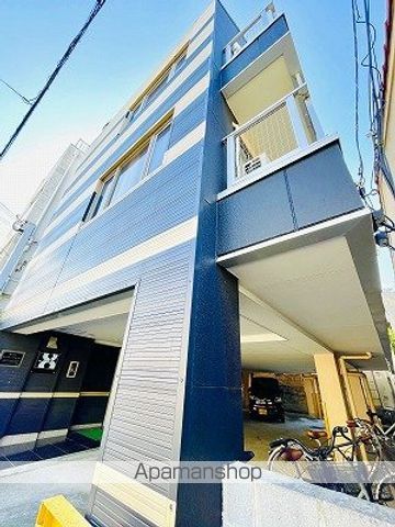 デザイナーズ8マンションの外観写真