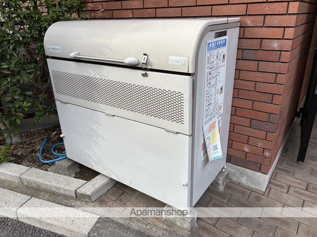 ハイ・ソアラの外観写真