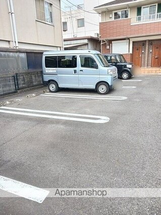 メゾン　ボヌール[1LDK/37.13m2]の駐車場