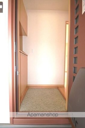 サウザンドタウン　Ｃ棟[1LDK/42.72m2]の玄関
