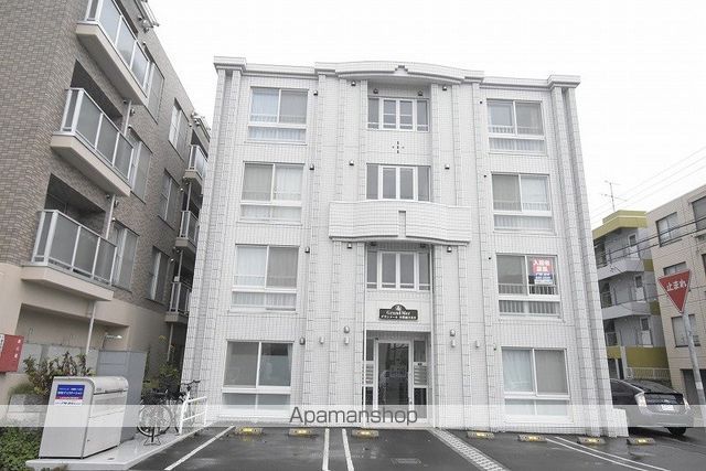 グランメール本郷通13北IIの外観写真