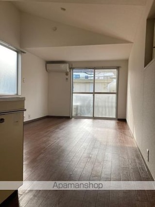 はるＣＯＲＰ[1R/21.1m2]のリビング・居間