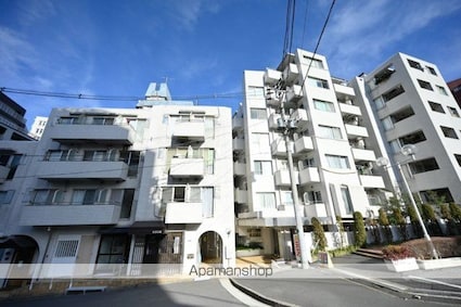 ソフトタウン赤坂[1R/15.52m2]の外観2