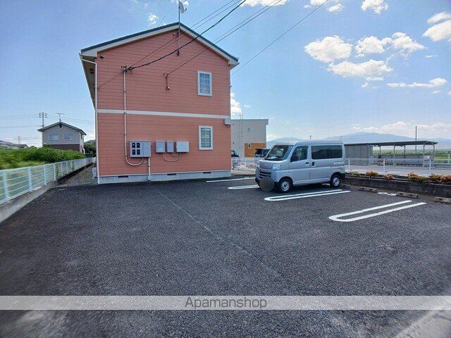 apartment 山形県東村山郡中山町大字長崎
地図を見る