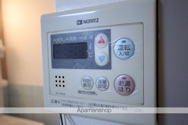 蛍池ハイツ西棟の内装写真
