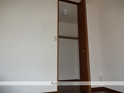 東京都昭島市上川原町３丁目[1LDK/45.04m2]の収納