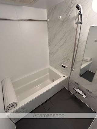 東京都世田谷区上北沢５丁目[2LDK/50.37m2]のバス