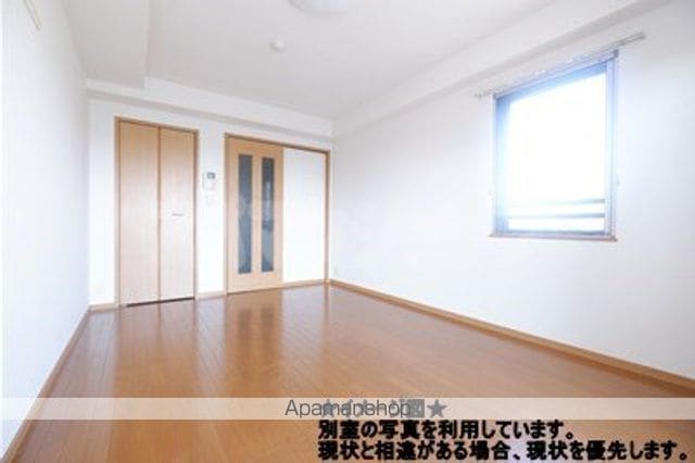 プラシードの内装写真