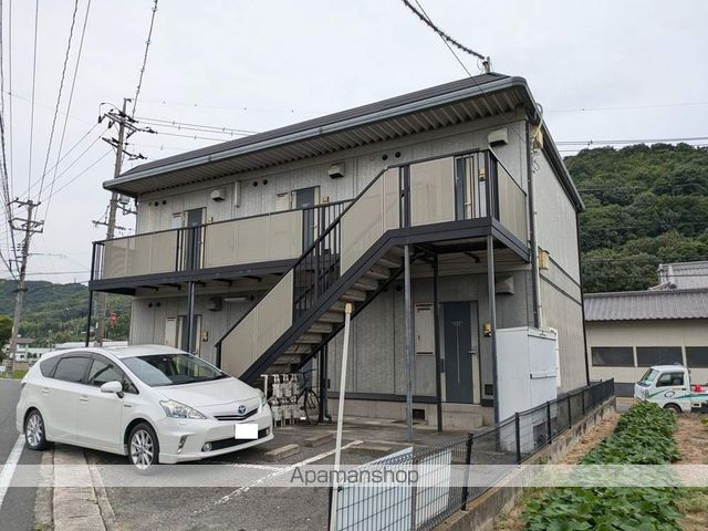西之浦サンプラザの外観写真