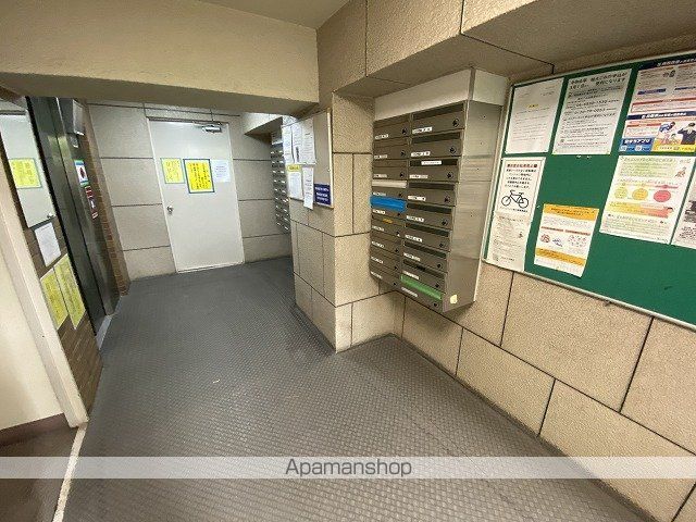 グリーンハイツ東三国の玄関写真