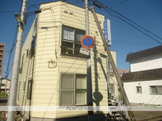 ハイツ古跡の外観写真