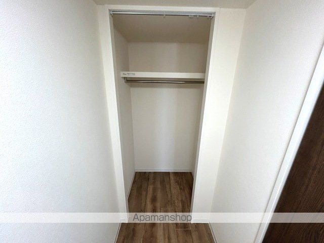 ONLYONE布施の内装写真