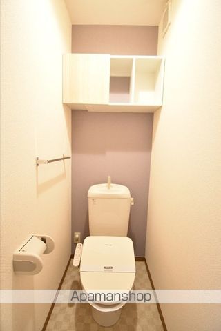 リビングタウン松縄 A棟の内装写真