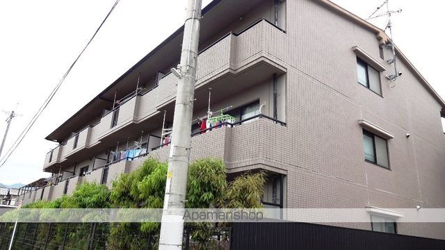 エリーナ宝塚の外観写真