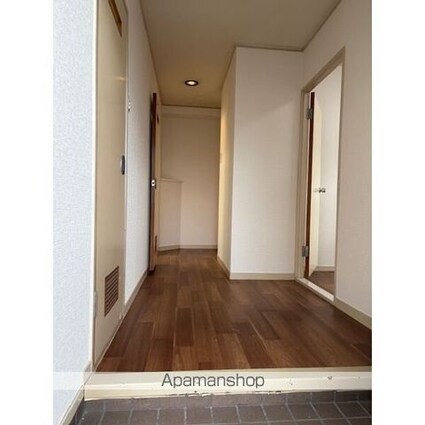 パルナスよもぎ台[2LDK/66.07m2]の玄関