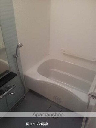 コンフォリア上野広小路[1LDK/50.59m2]のバス