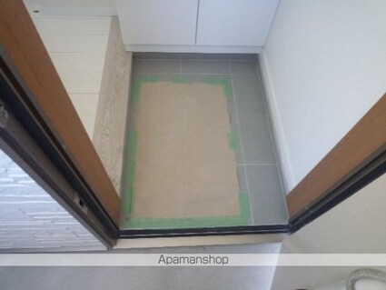 Ｂｏｎｈｅｕｒ[2LDK/47.61m2]の玄関