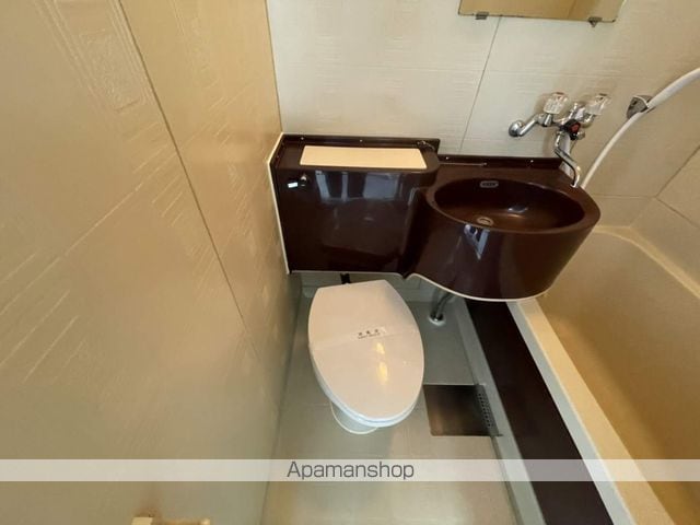 ウエストハイツ中本の内装写真