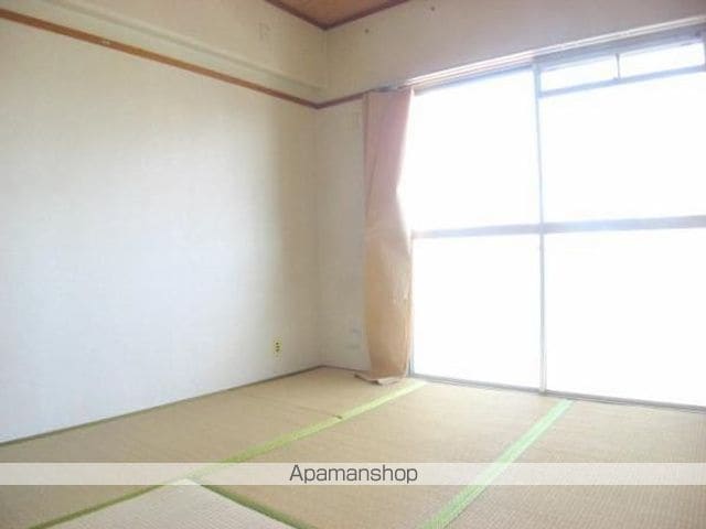 小坂ハイツの内装写真
