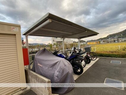香川県高松市香西北町[2LDK/63.86m2]の共用部3
