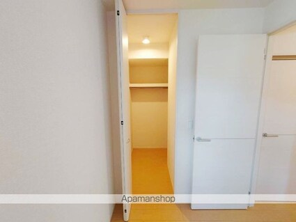 和歌山県和歌山市狐島[2DK/57.14m2]の収納