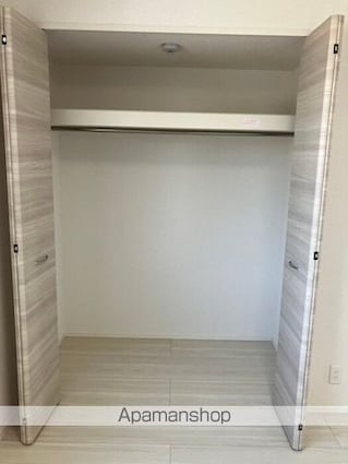 ＤーＲＯＯＭ新井町[2LDK/53.76m2]の収納