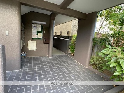 アーバンハイツ紫雲[1R/17.32m2]のエントランス