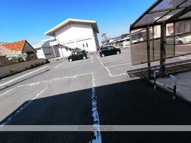 サンライフ玉島　Ａ[2DK/47.54m2]の駐車場
