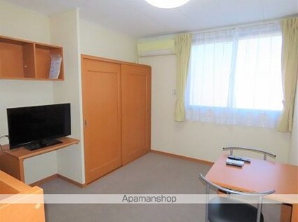 レオパレスパインヒル[1K/23.18m2]のリビング・居間2