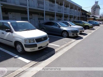 レオパレス楓[1K/23.18m2]の駐車場