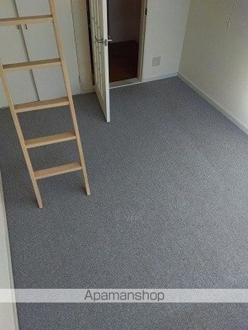 レオパレスRAFFINATOIIの内装写真