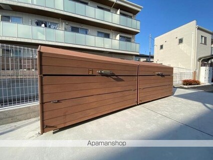 香川県高松市太田下町[2LDK/54.61m2]の共用部1