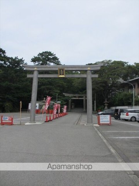 和歌山県和歌山市関戸３丁目[3LDK/98.7m2]の周辺4
